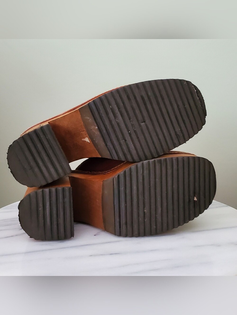 Vintage Candie's Iconic Wooden Platform Leather Mule Clogs - Picture 13 of 13